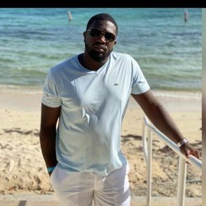 Meet your Posher, Christopher